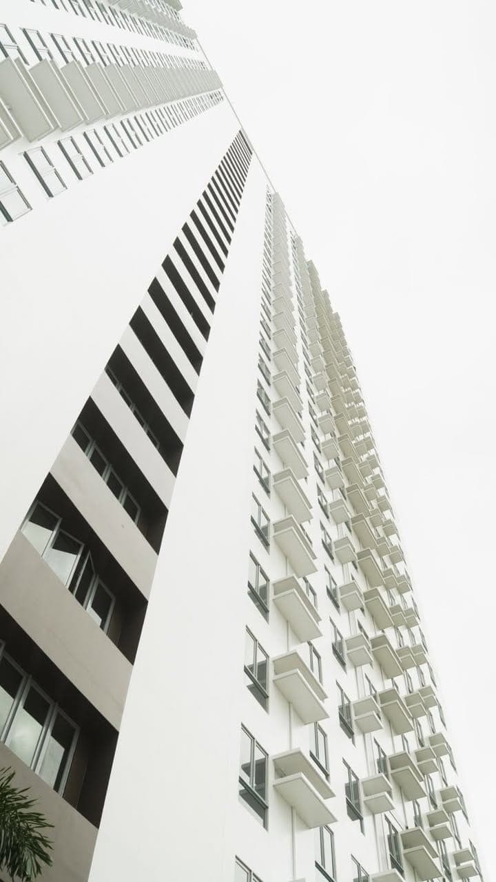 Why settle sa older units kung pwede ka naman sa brand new for ₱17K? 👀 - photo 3