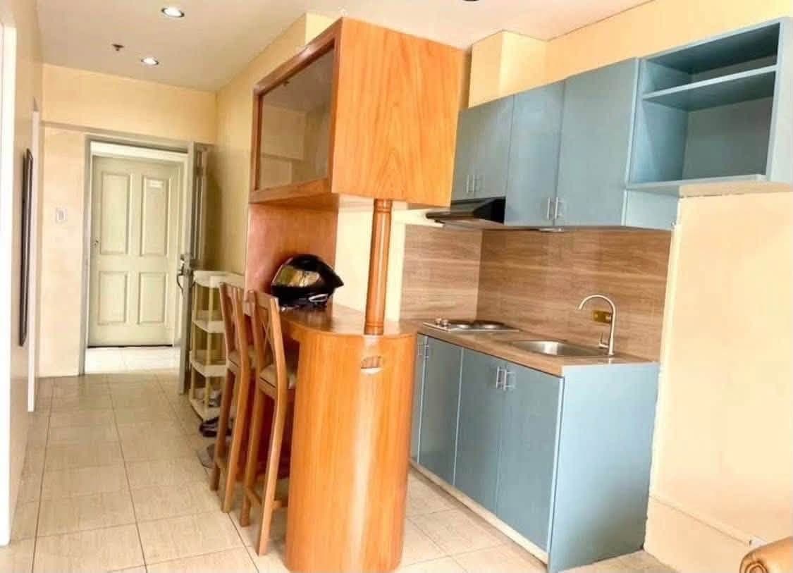 SPACIOUS 2-BEDROOM SEMI FURNISHED FOR RENT - photo 1