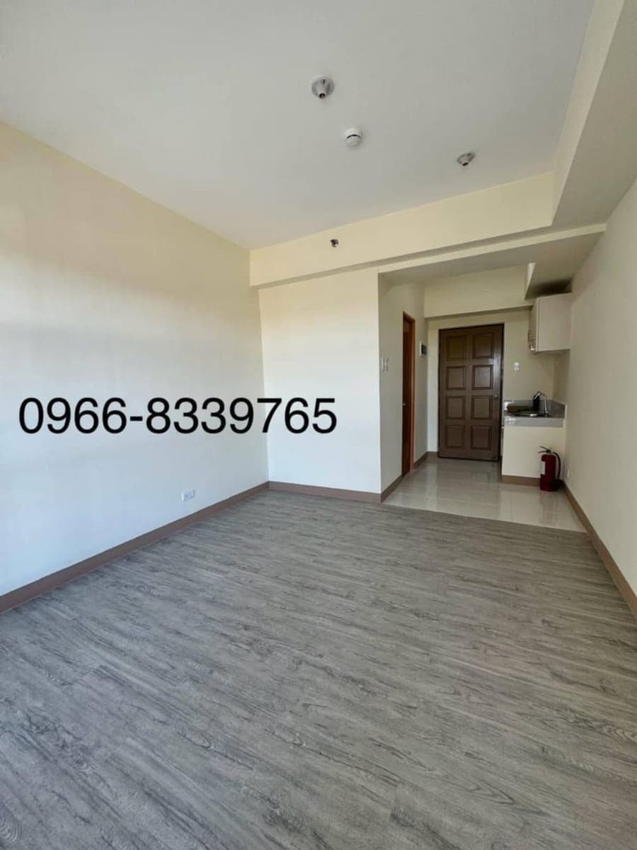 **Studio Condo unit for rent for long term lease** - photo 4
