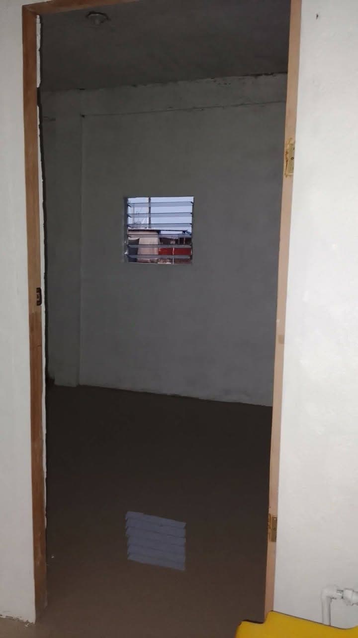 House for rent alabang mariategue 1 room sarili lababo at Cr .. tubig at kuryente sarili submiter po... - photo 2