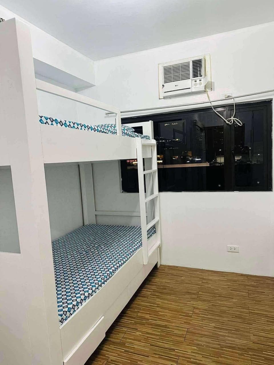 FOR RENT CONDO UNIT IN STUDIO CITY ALABANG - photo 5