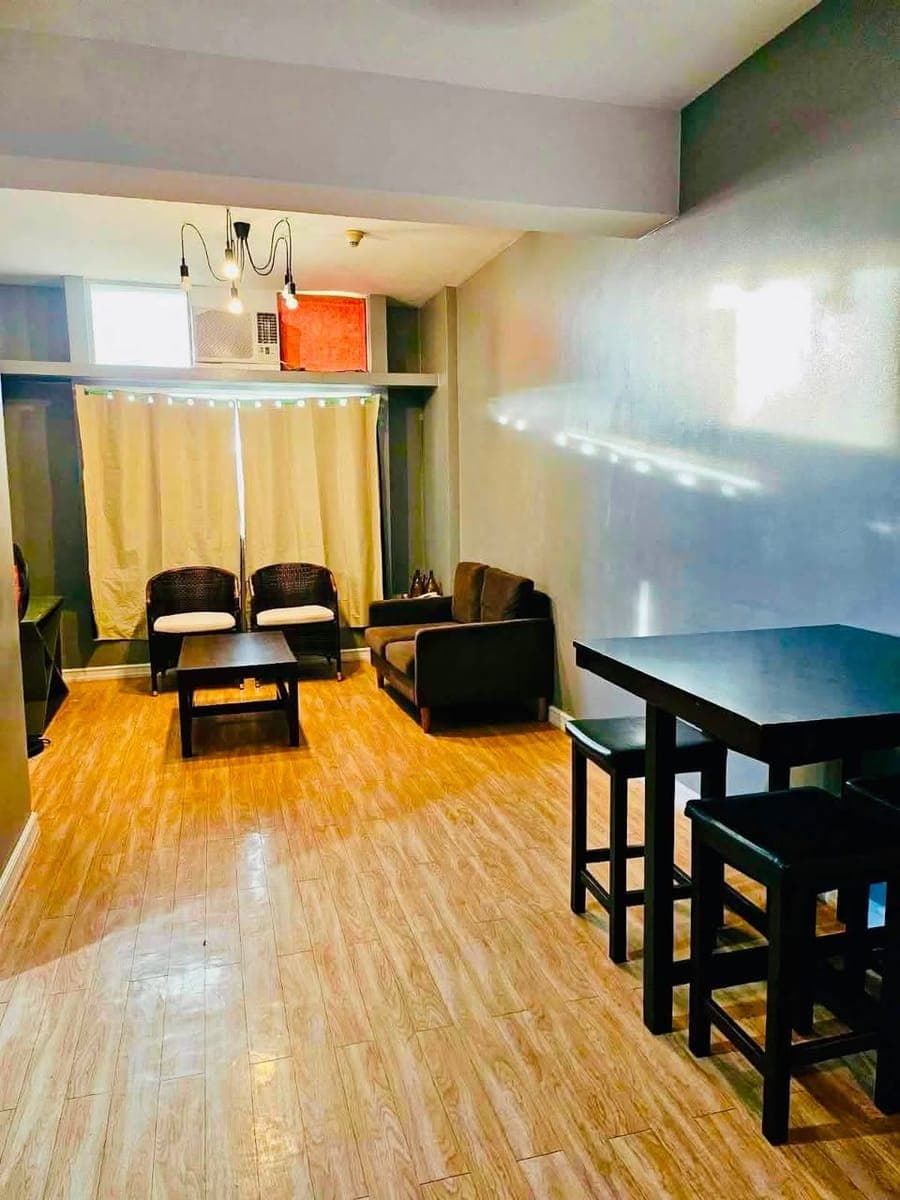 ❗ OLYMPIC HEIGHTS EASTWOOD CONDO FOR RENT ❗️ - photo 4