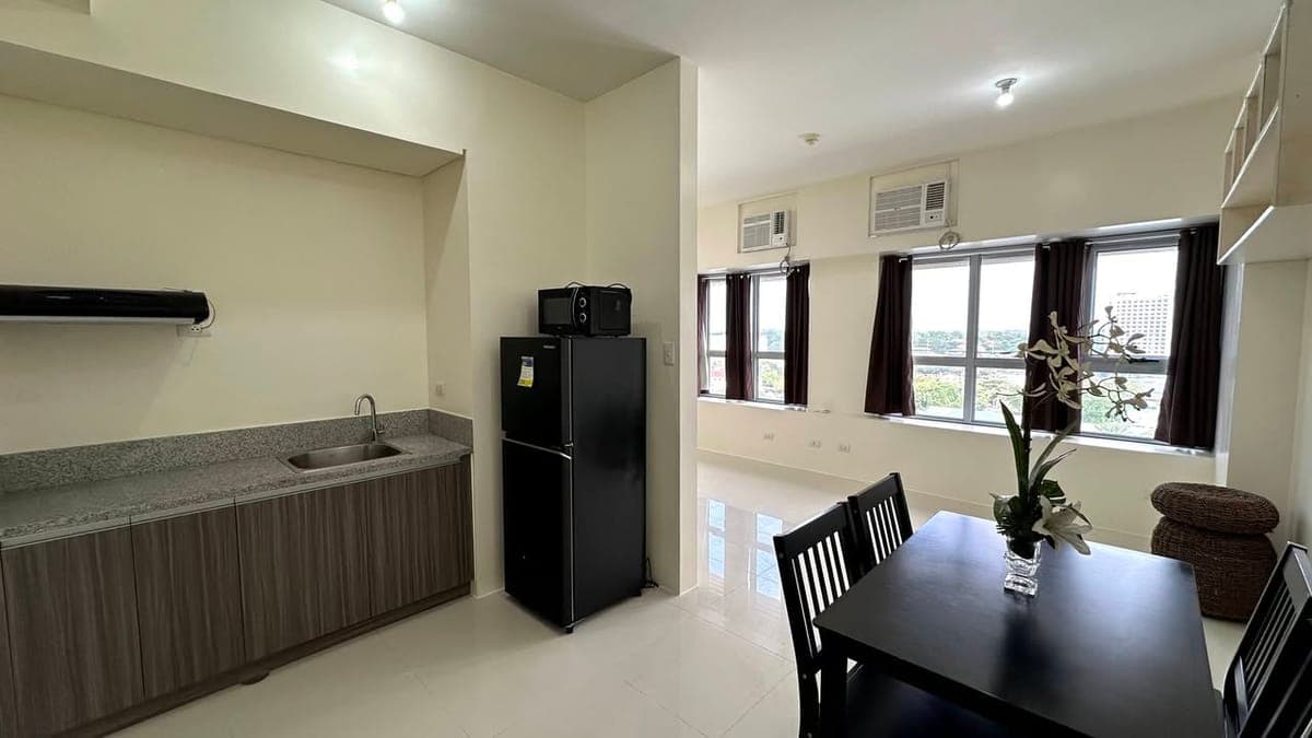 FOR LEASE - THE LEVELS - photo 2