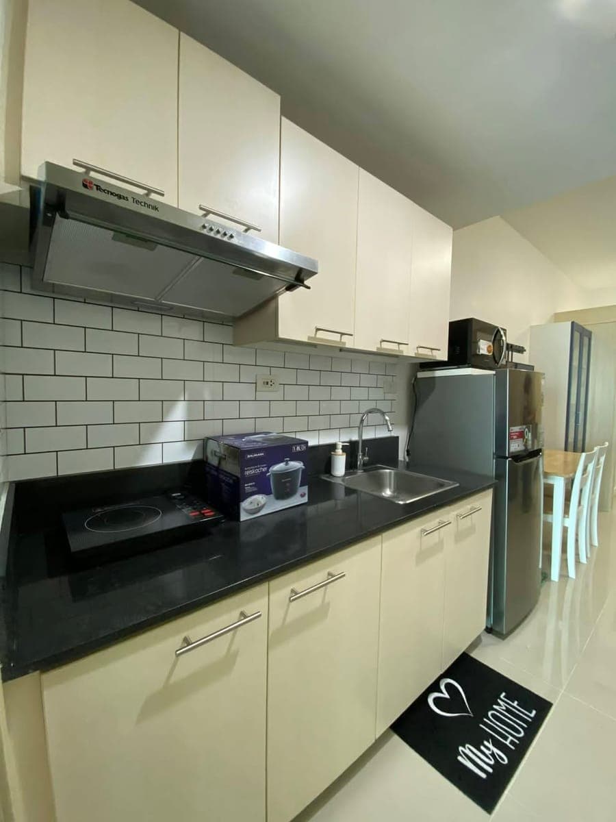 ✅ Available - photo 1