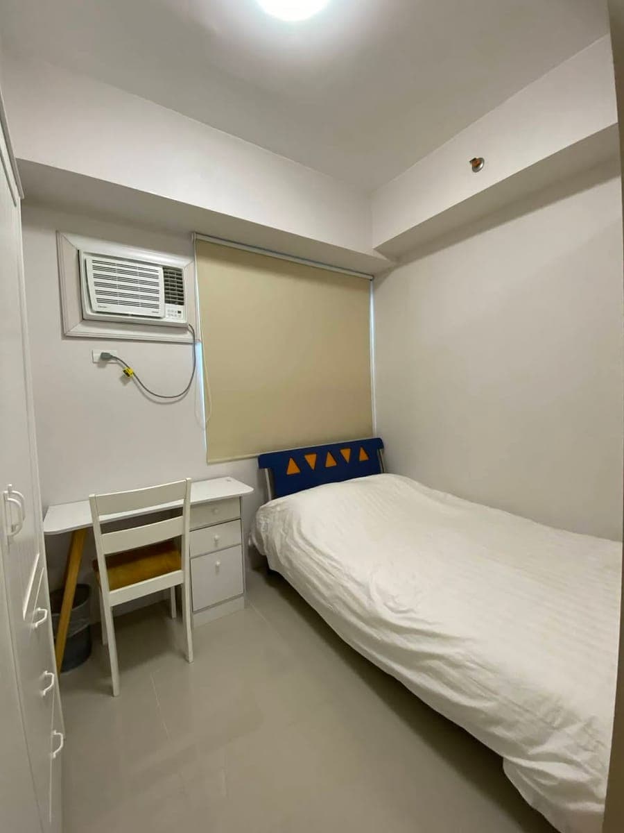 ✅ Available - photo 5