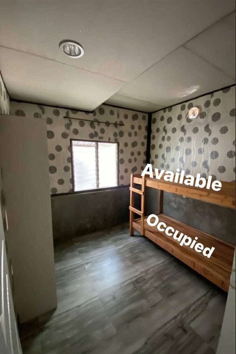 Bedspace available Upper deck 2000monthly dala na kuryente free wifi naman dayon - photo 2