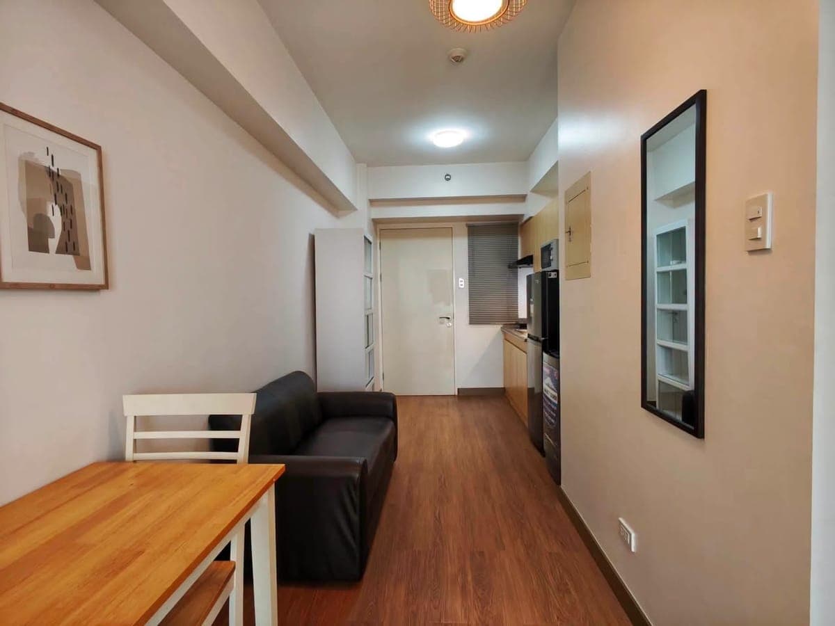 For Lease: Infina Towers, 1BR Unit - photo 5
