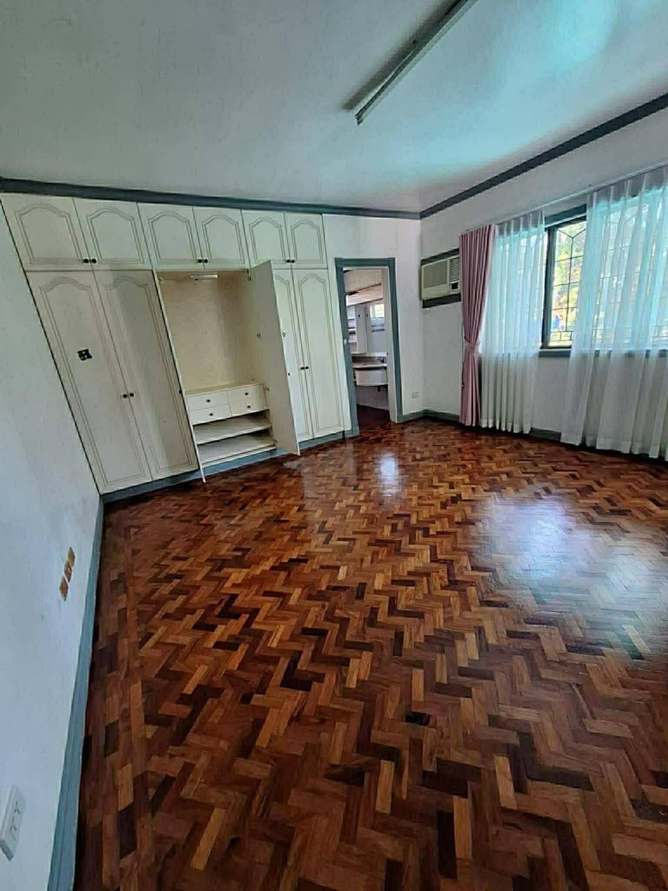 Ayala Alabang Village - photo 3