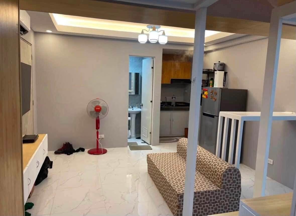 Spacious loft type Studio for RENT: Php. 15,000 - photo 1
