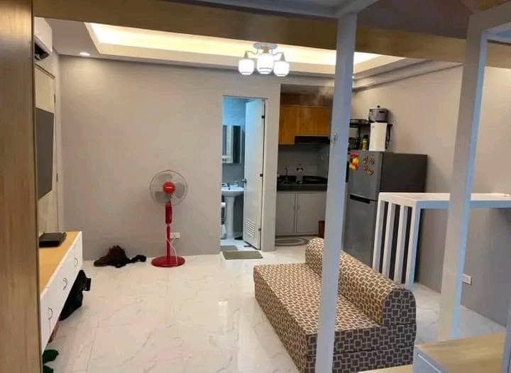 Spacious loft type Studio for RENT: Php. 15,000 - photo 1