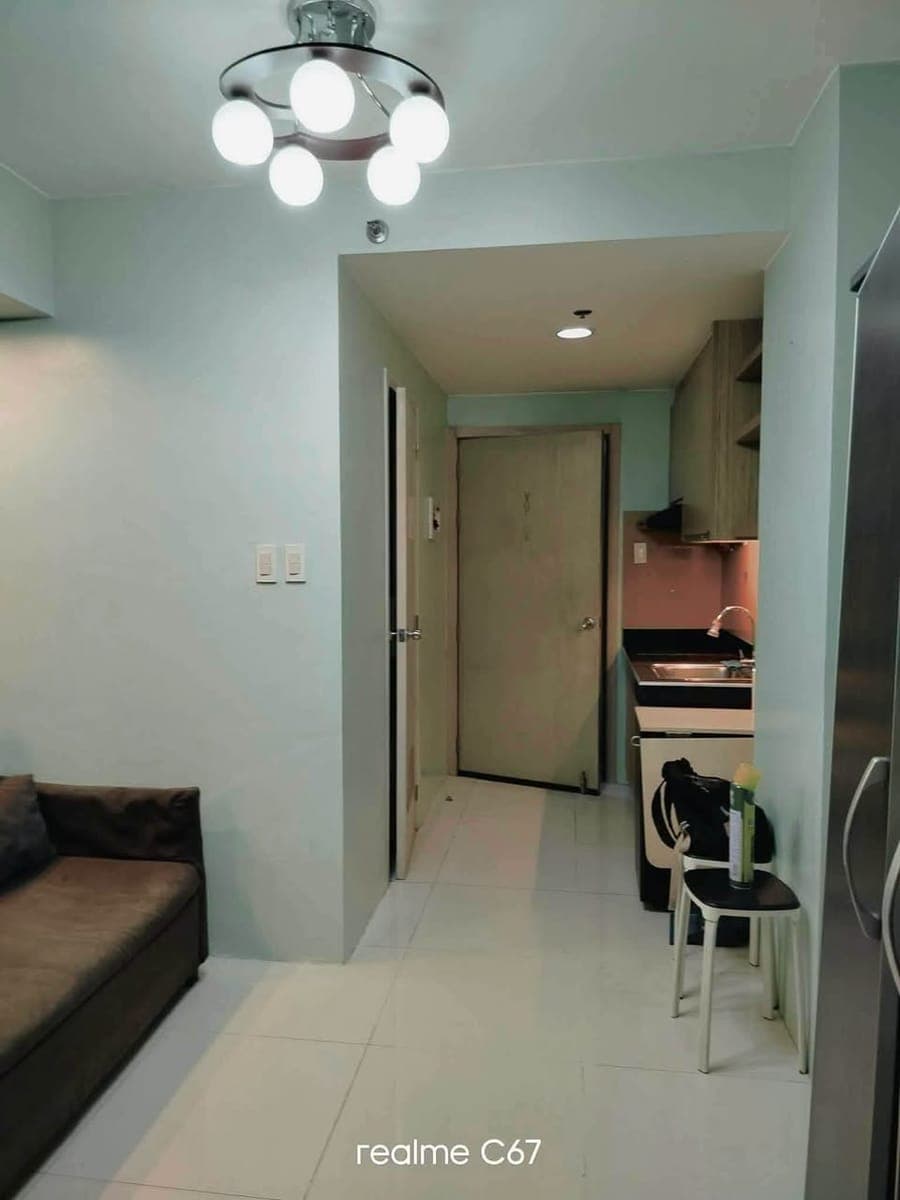 FOR RENT: ₱14,000/month. | Exclusive association dues - photo 5