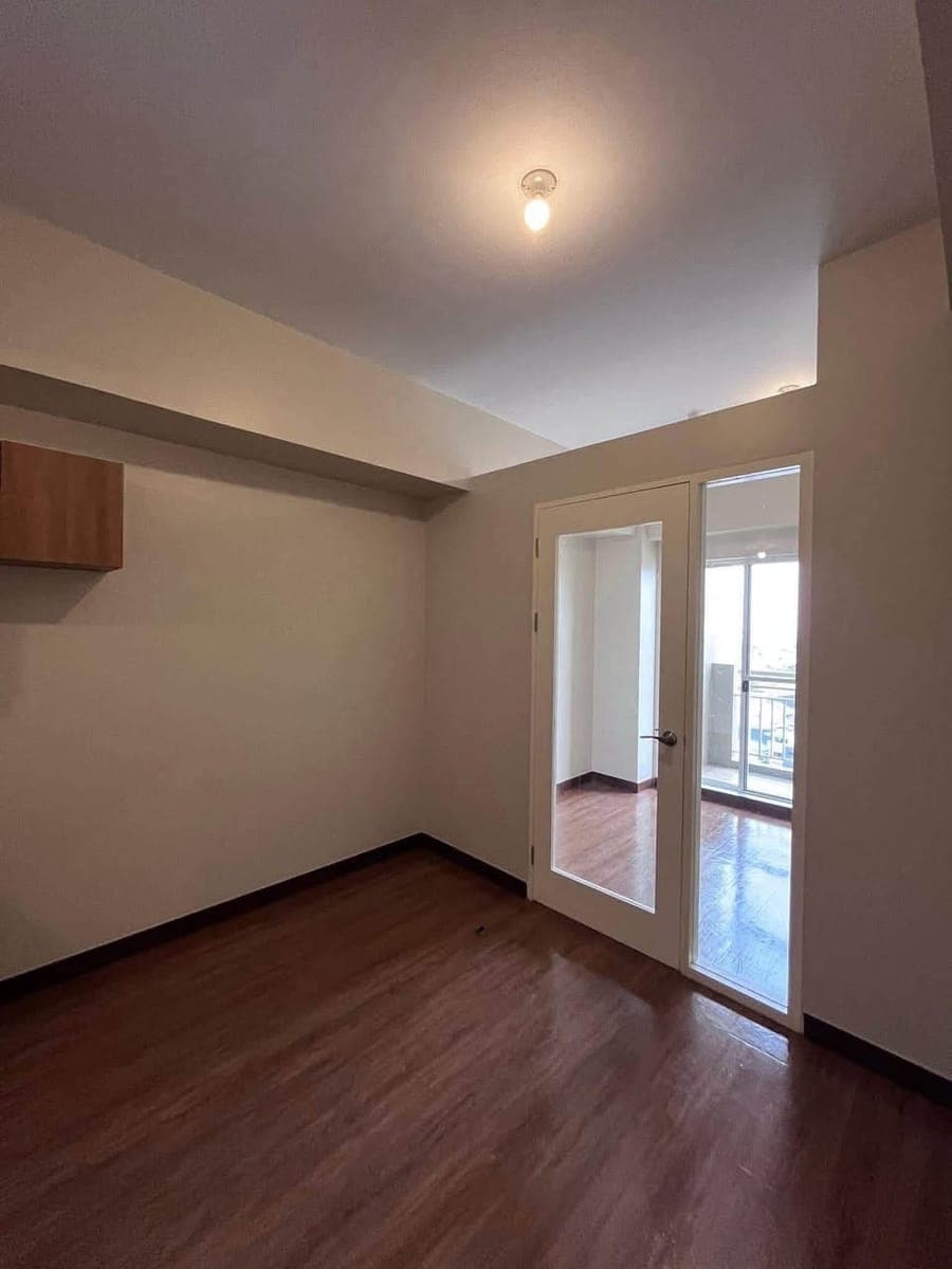 𝐅𝐎𝐑 𝐑𝐄𝐍𝐓: 1 Bedroom Semi-Furnished Unit with Parking at DMCI Cameron, Quezon, City - photo 3