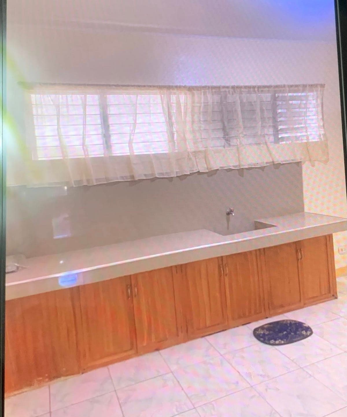 Room for rent. - photo 10