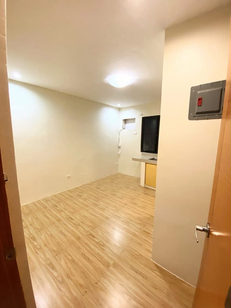 STUDIO UNIT FOR RENT IN TEACHER'S VILLAGE (NEAR UP DILIMAN, ATENEO, QC CIRCLE) - photo 4
