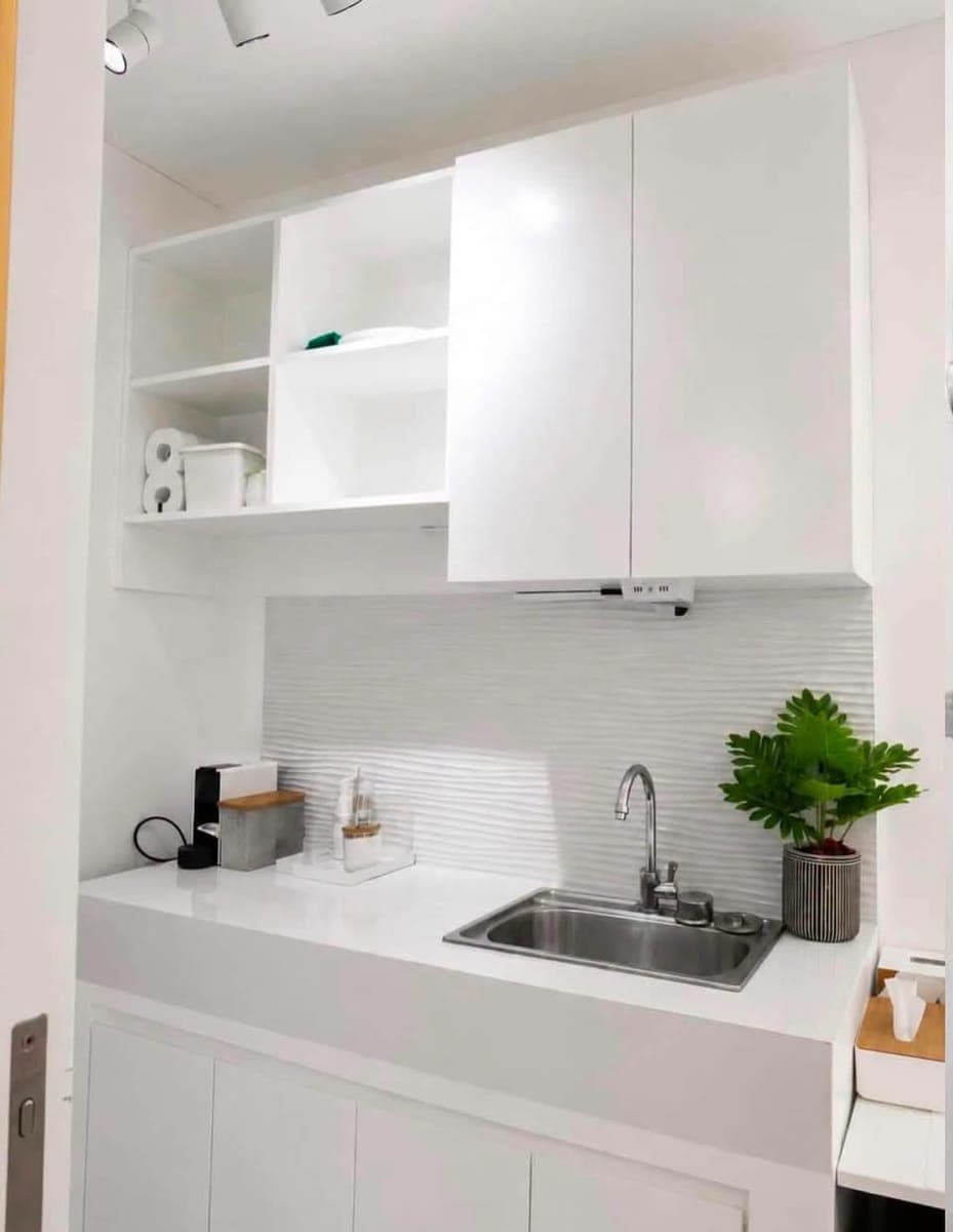 🚨 RUSH CONDO FOR RENT - photo 4