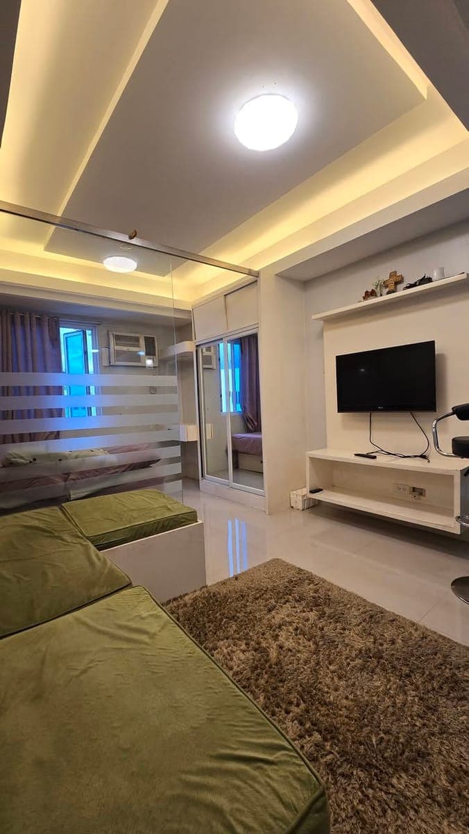 **FOR RENT 17K MONTHLY INCLUSIVE ASSOC DUES ** - photo 4
