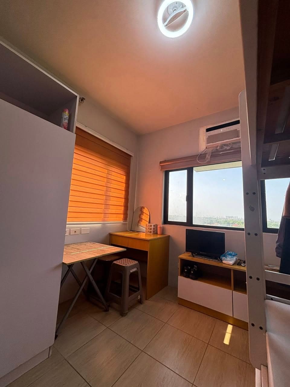 Studio Unit for Lease | Studio City, Tower 2 Filinvest Alabang, Muntinlupa City - photo 2