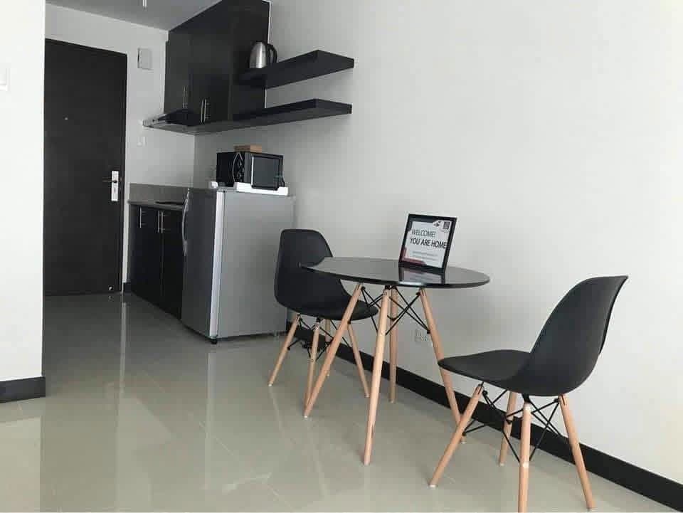 RUSH CONDO FOR RENT @ AXIS RESIDENCES - photo 2