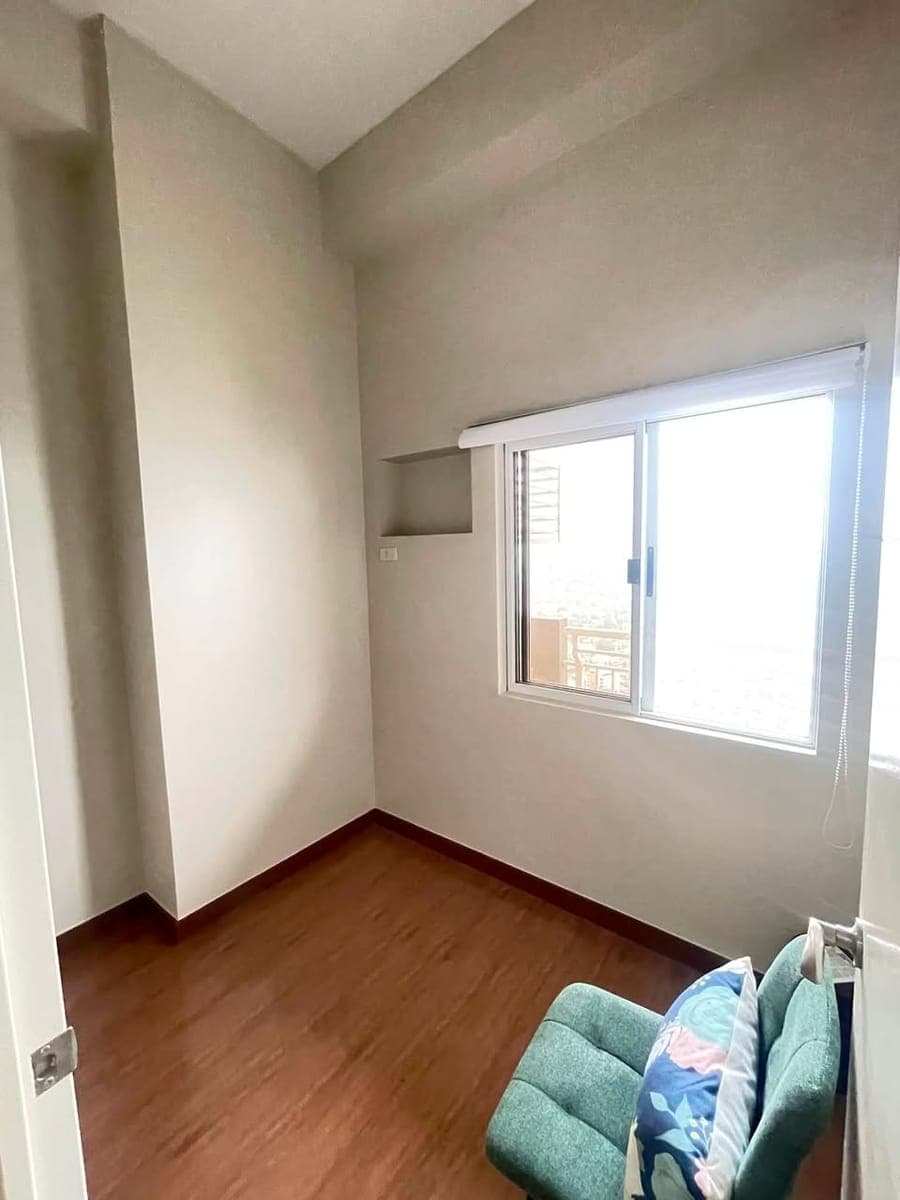 🏡 FOR RENT | 2BR Furnished Unit - photo 5