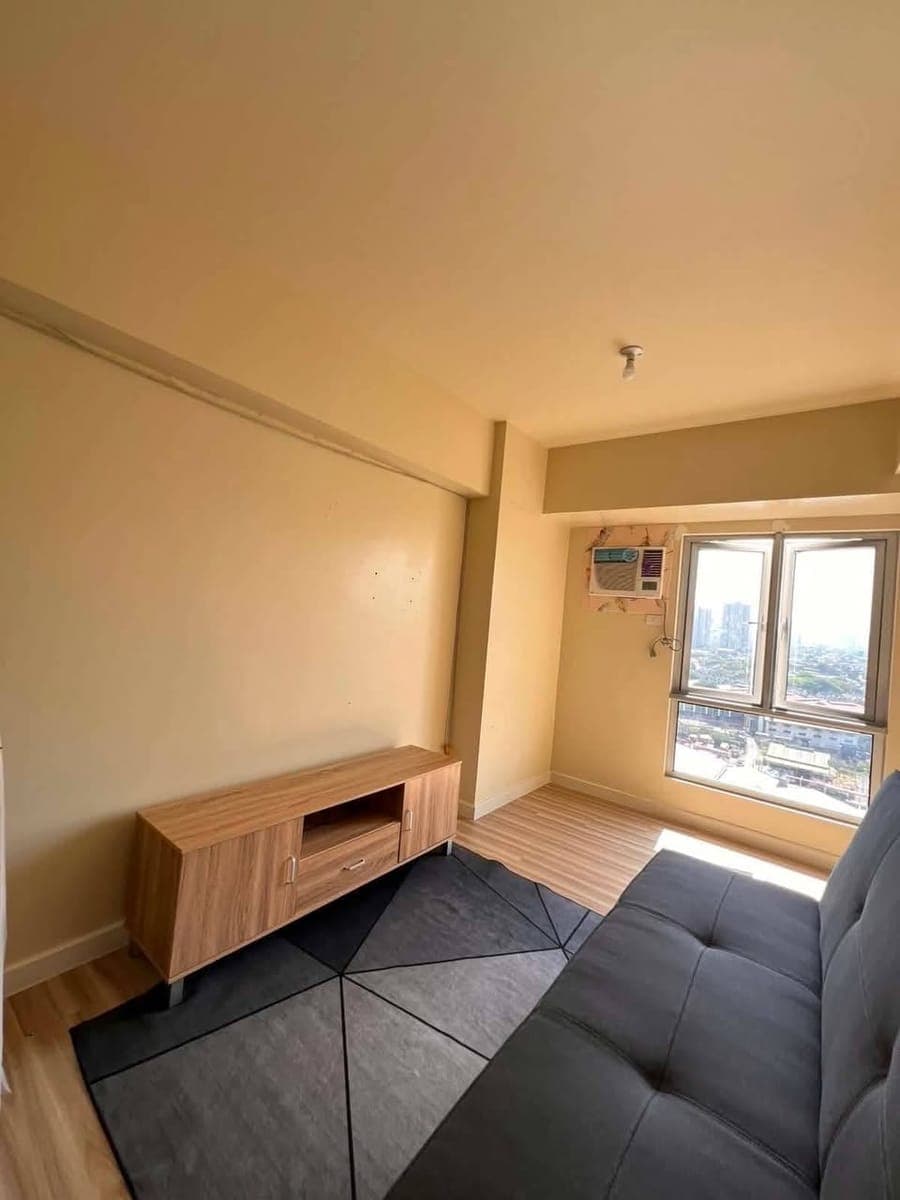 FOR RENT / FOR LEASE — Avida Towers Cloverleaf Tower 2 - photo 1