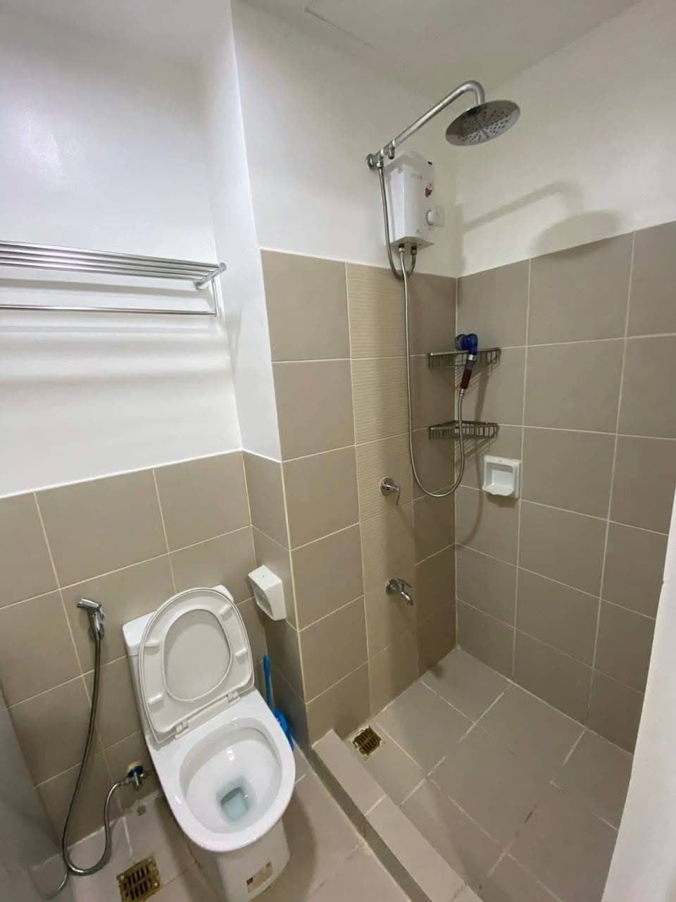 🔑For rent @ Laspinas South Residences t2-10thfloor. 13,000 monthly Inclusive of Association dues. F... - photo 4