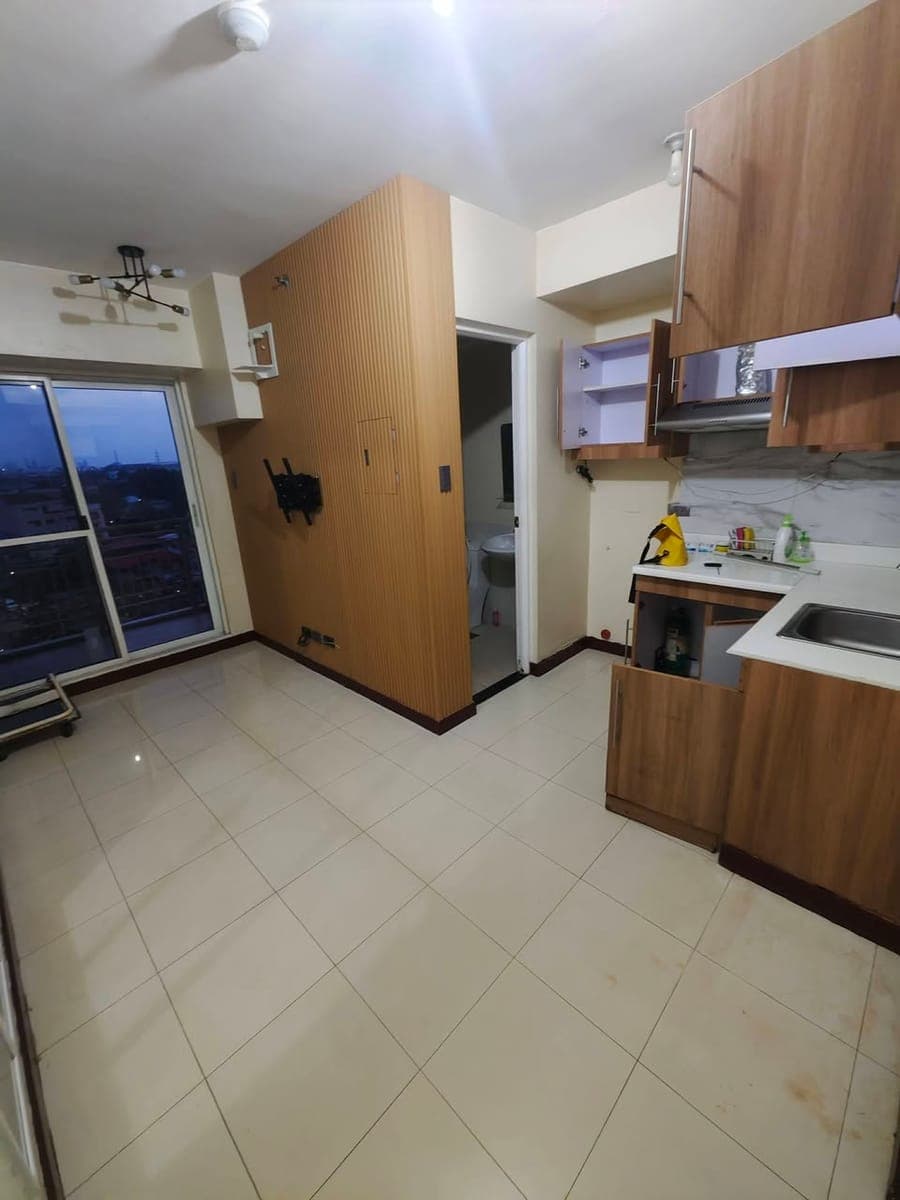 1BR for Rent or for Sale/  Bare Unit - photo 1