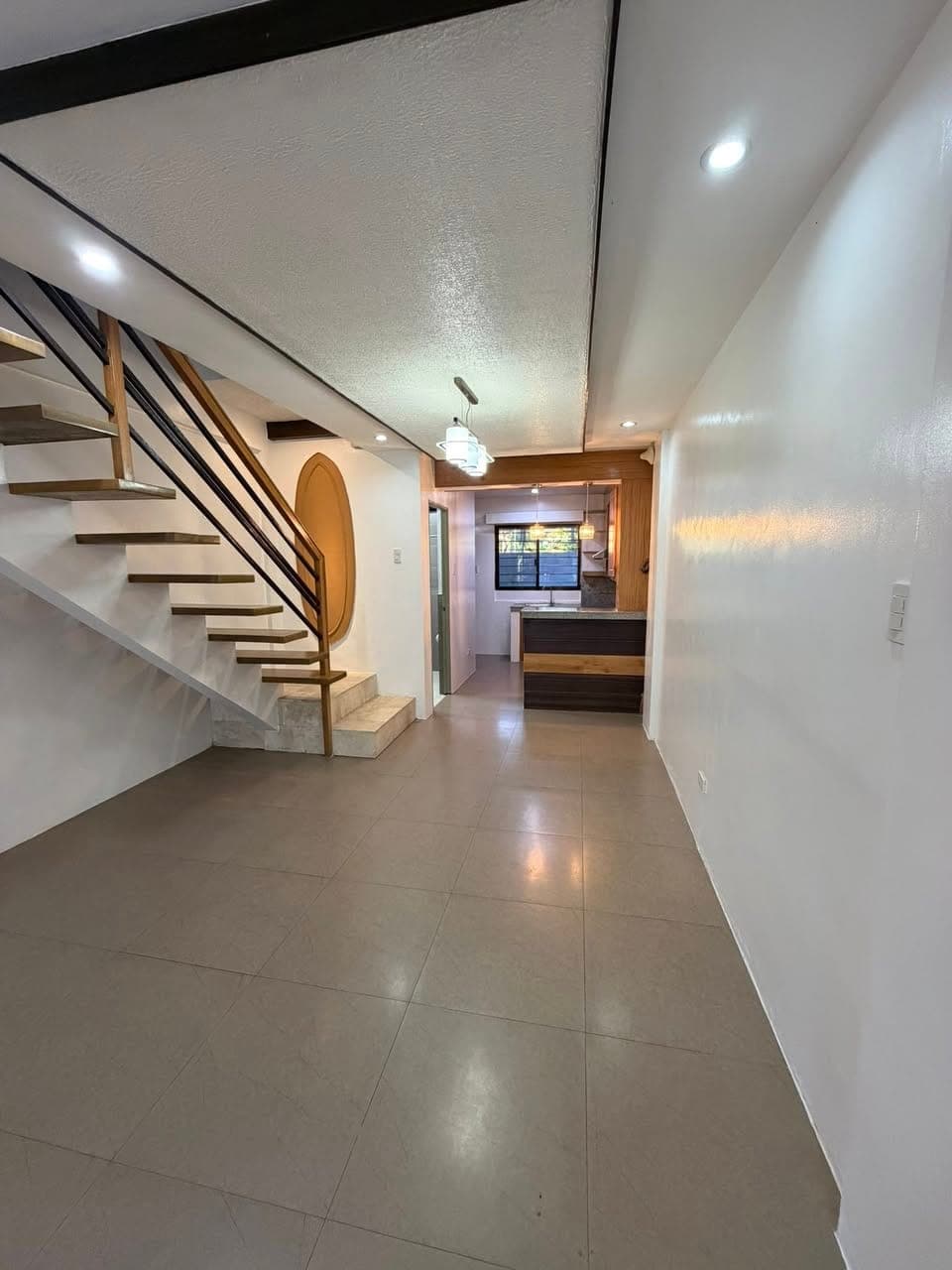 HOUSE FOR RENT – Pilar Village, Las Piñas - photo 1