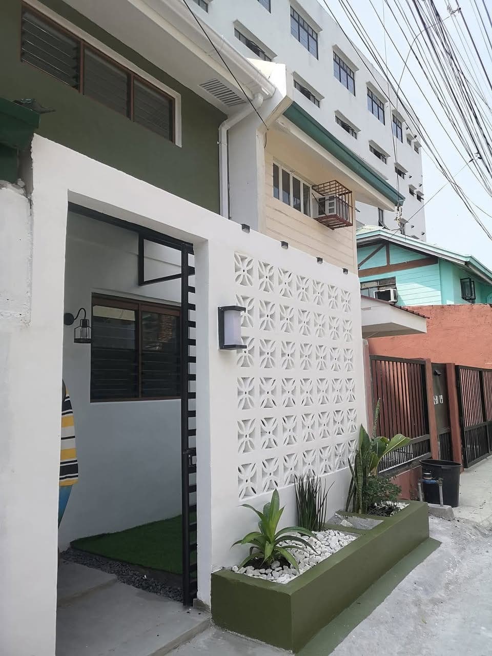 House for Rent Along Molino Blvd Bacoor - photo 2