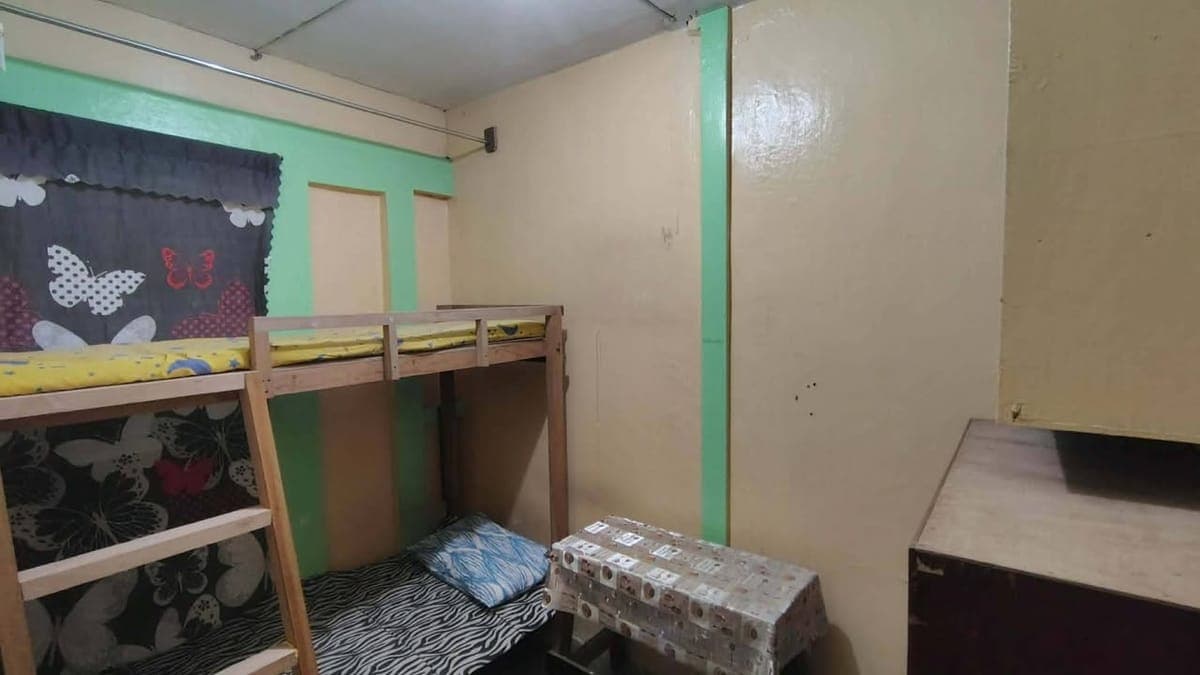 Room for rent with bunk bed.. - photo 3