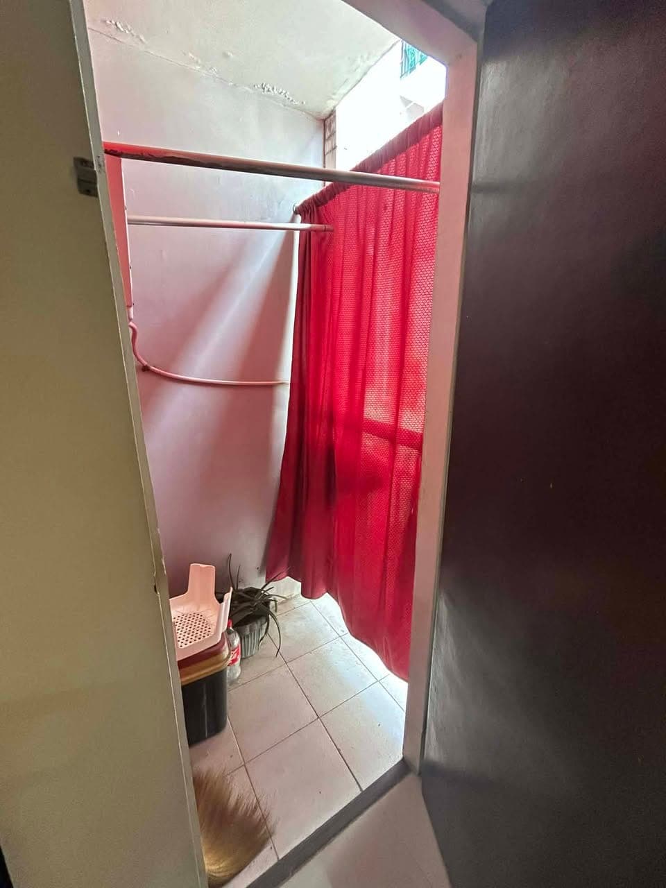 FOR RENT: Studio Unit Urban Deca Homes Campville - photo 2