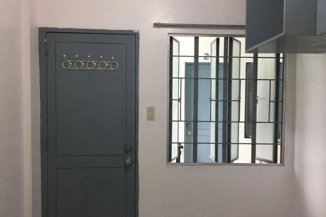 Room for Rent Along Alabang Zapote Road-Near SM Southmall, Madrigal Business Park & North Gate Las Piñas City - photo 4