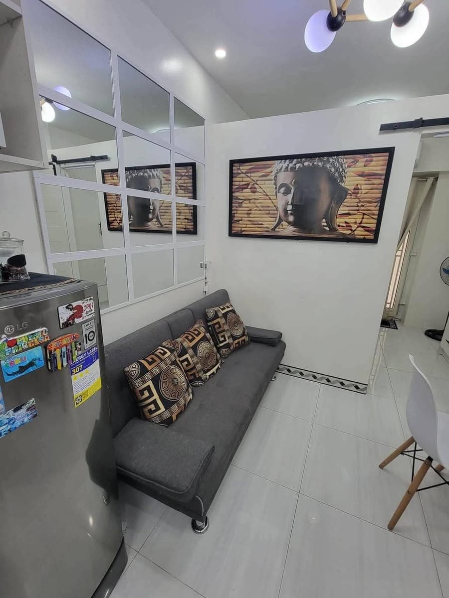 FOR RENT : 1 Bedroom in Victoria Sports Station 2 , Edsa Kamuning Quezon City - photo 2