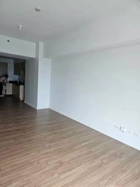 FOR LEASE - photo 3
