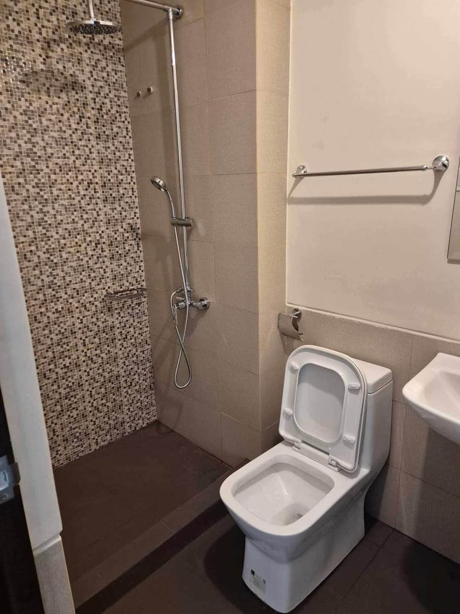 📌 AURORA ESCALADES CUBAO studio unit 16k inclusive of assoc dues (1+1 only) - photo 5