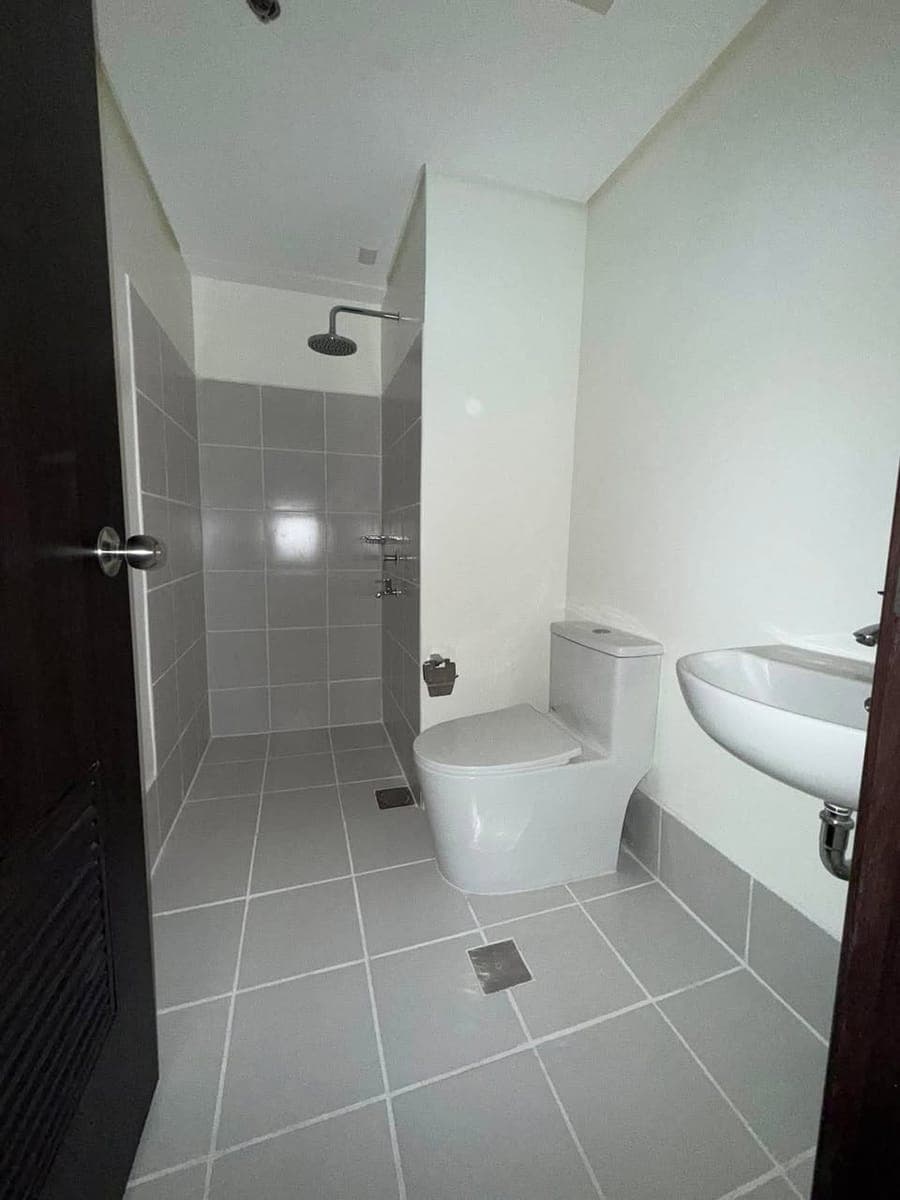 # **1BR UNIT FOR RENT** - photo 3