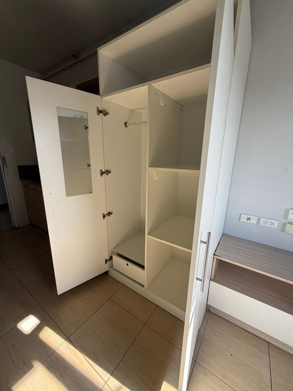 For rent or for sale (Studio City Filinvest Alabang) - photo 5