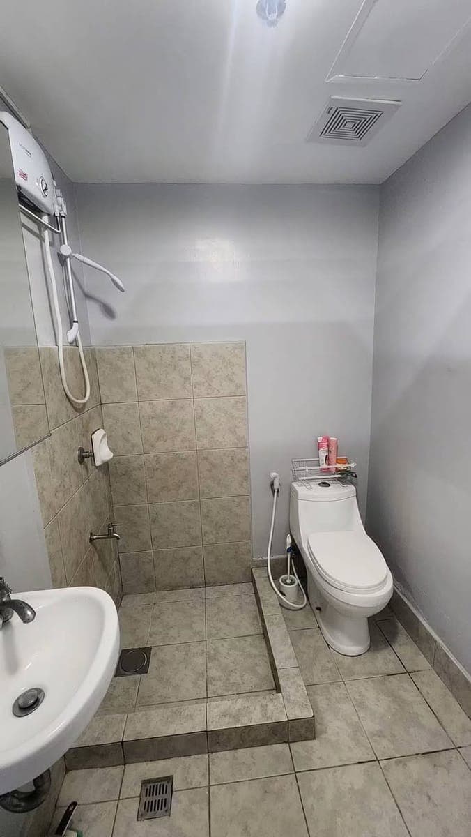 For Rent 1 Bedroom unit ( 30 sq.meters ) - photo 5
