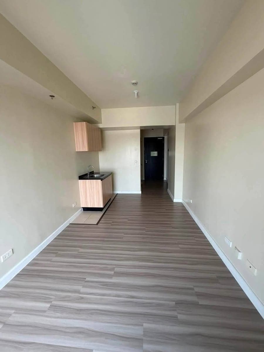 FOR RENT / FOR LEASE — Avida Towers Cloverleaf Tower 2 - photo 3