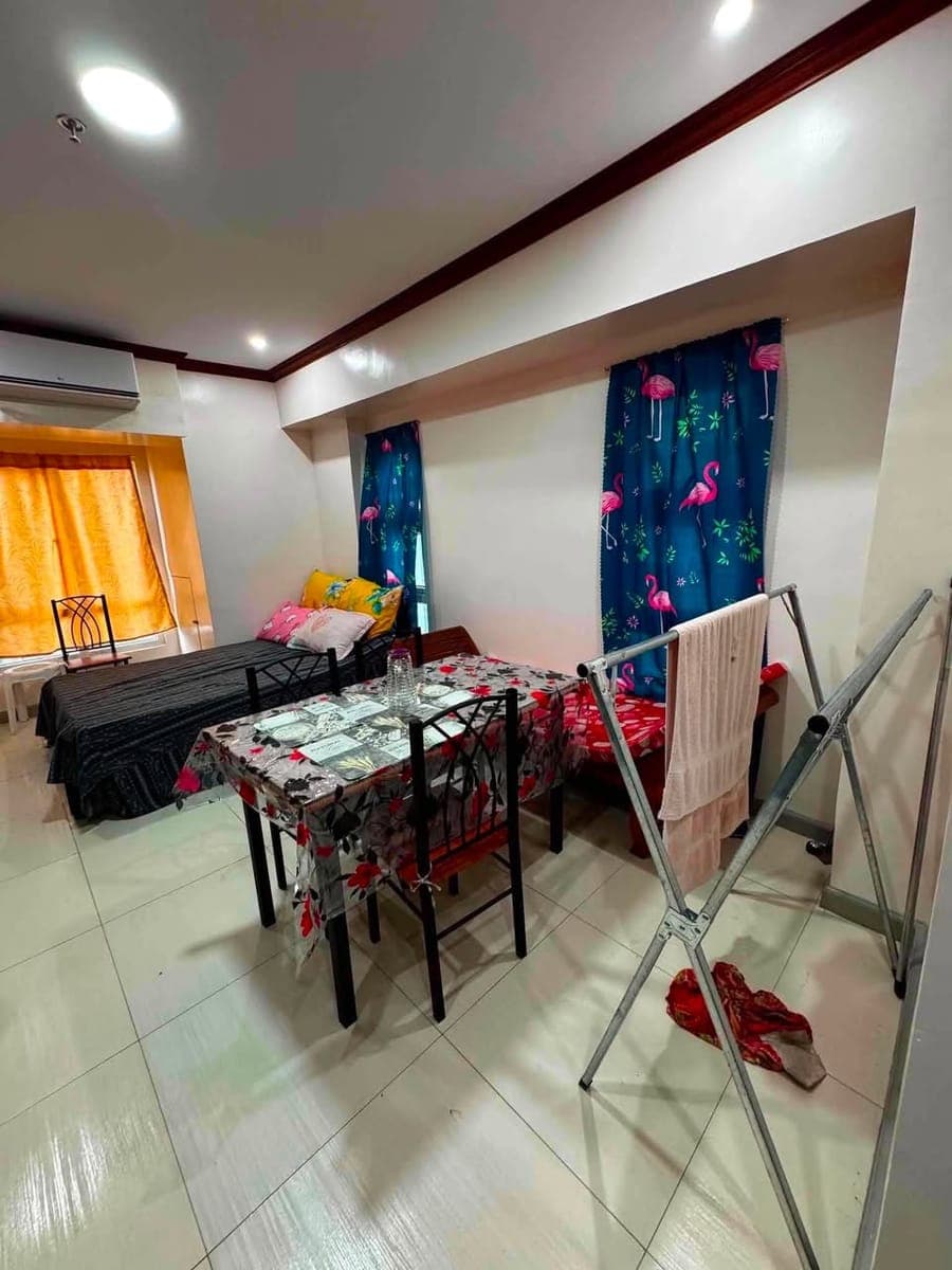 🏢 FOR RENT – FULLY FURNISHED Studio Condo Unit - photo 3
