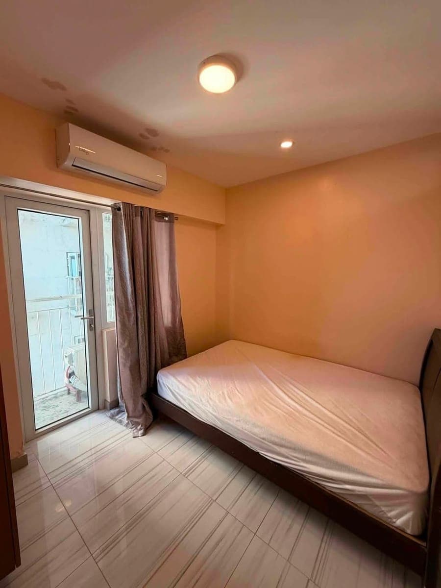 🏢 CONDO FOR RENT IN QUEZON CITY! - photo 1
