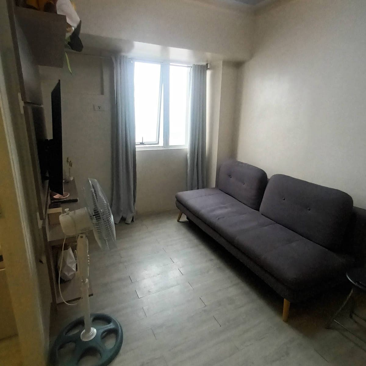 For Rent 1 Bedroom unit ( 30 sq.meters ) - photo 1