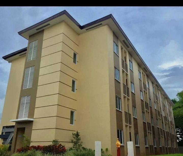 📍LAS PINAS - Along riverdrive, C5 extension road, Pulang Lupa Uno, Las Piñas City - photo 2