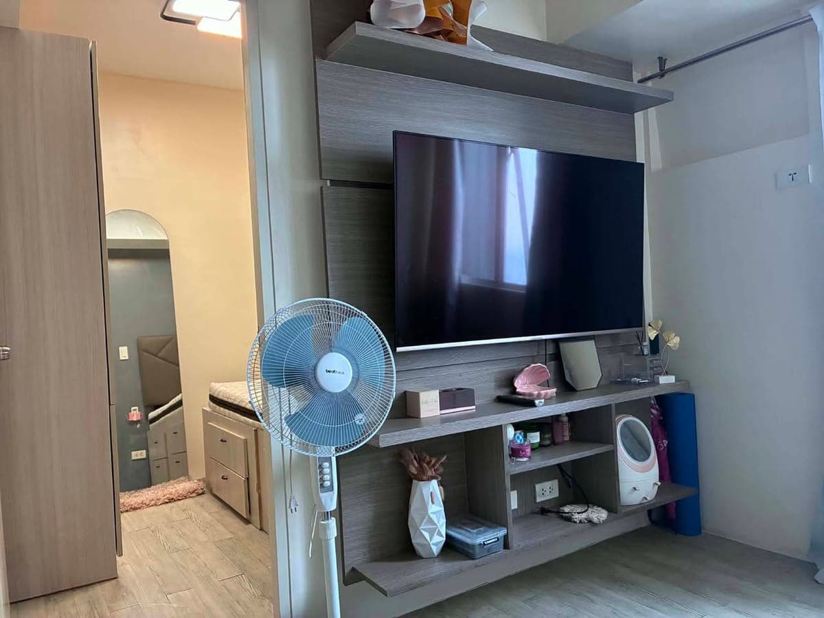 For Rent 1 Bedroom unit ( 30 sq.meters ) - photo 1