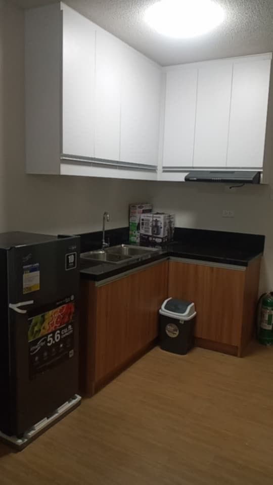2 Bedroom furnished (1st Tenant) at Panglao Oasis Taguig Located at Levi Mariano Avenue, Barangay Us... - photo 4
