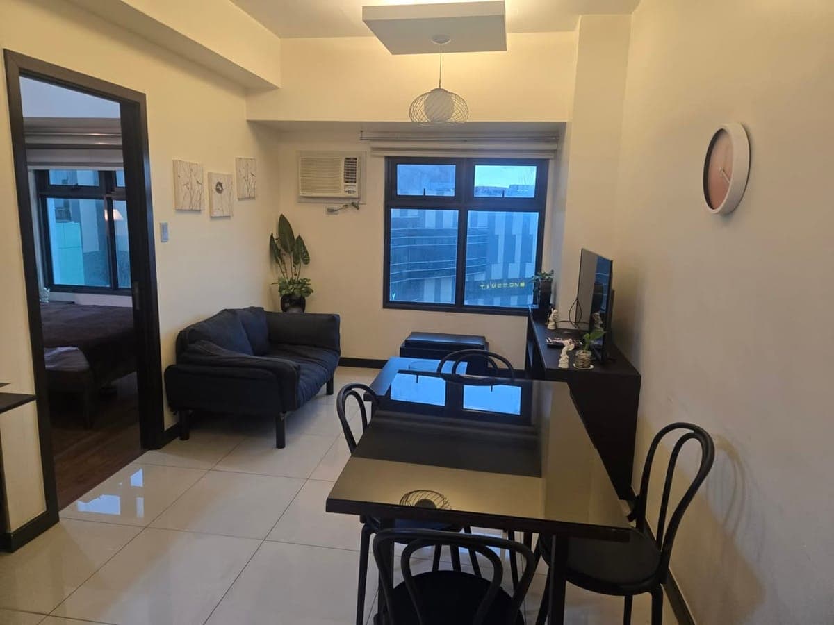 **FOR RENT | THE MAGNOLIA RESIDENCES – TOWER B** - photo 1