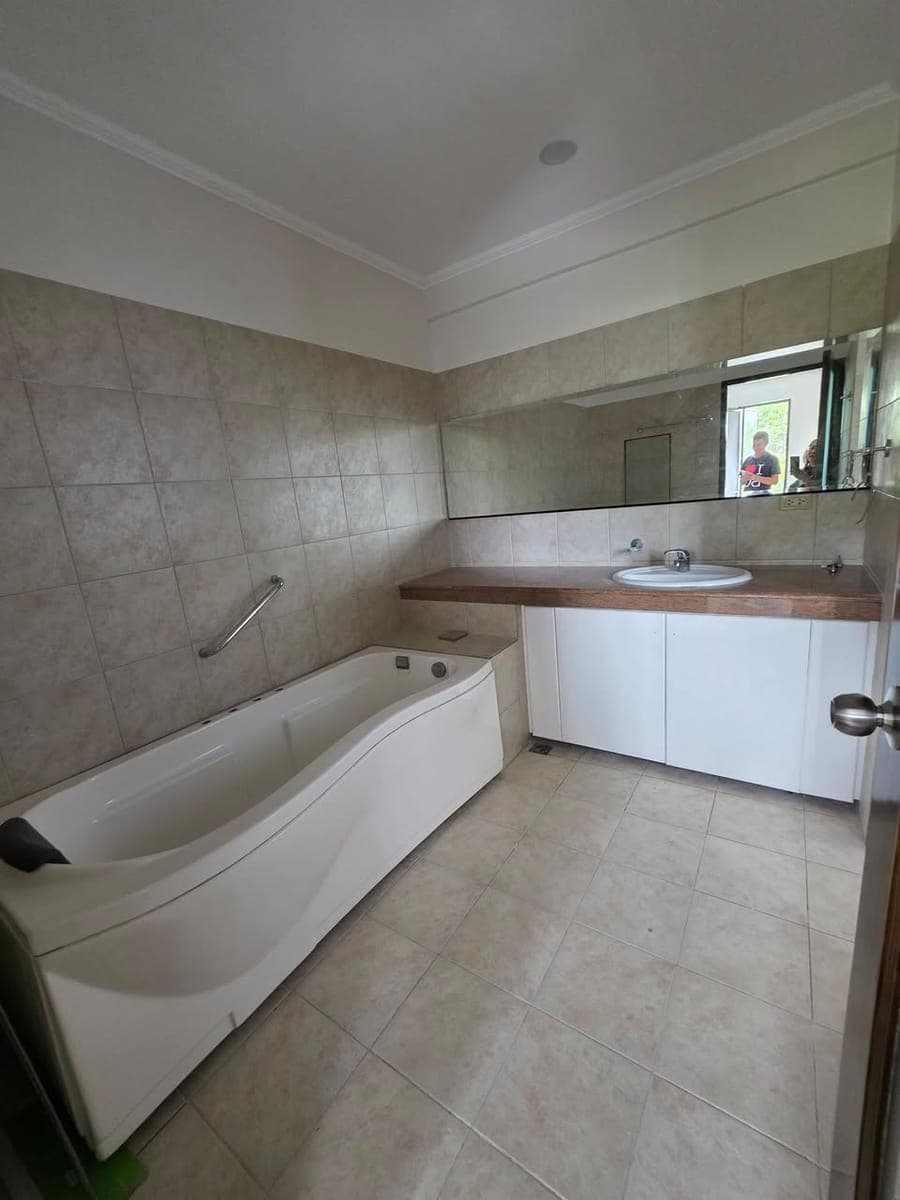 House For Rent - photo 1