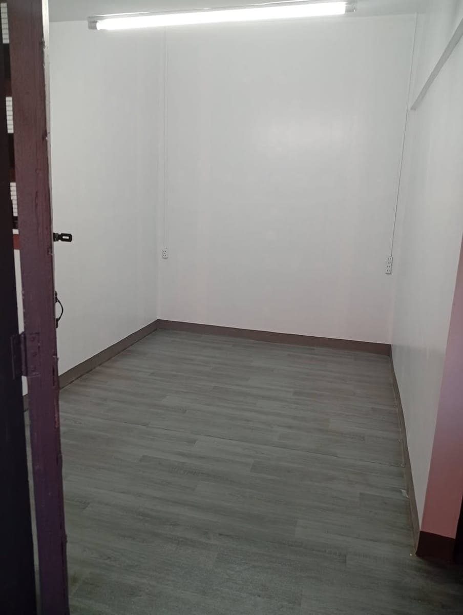 Semi House for Rent. - photo 2