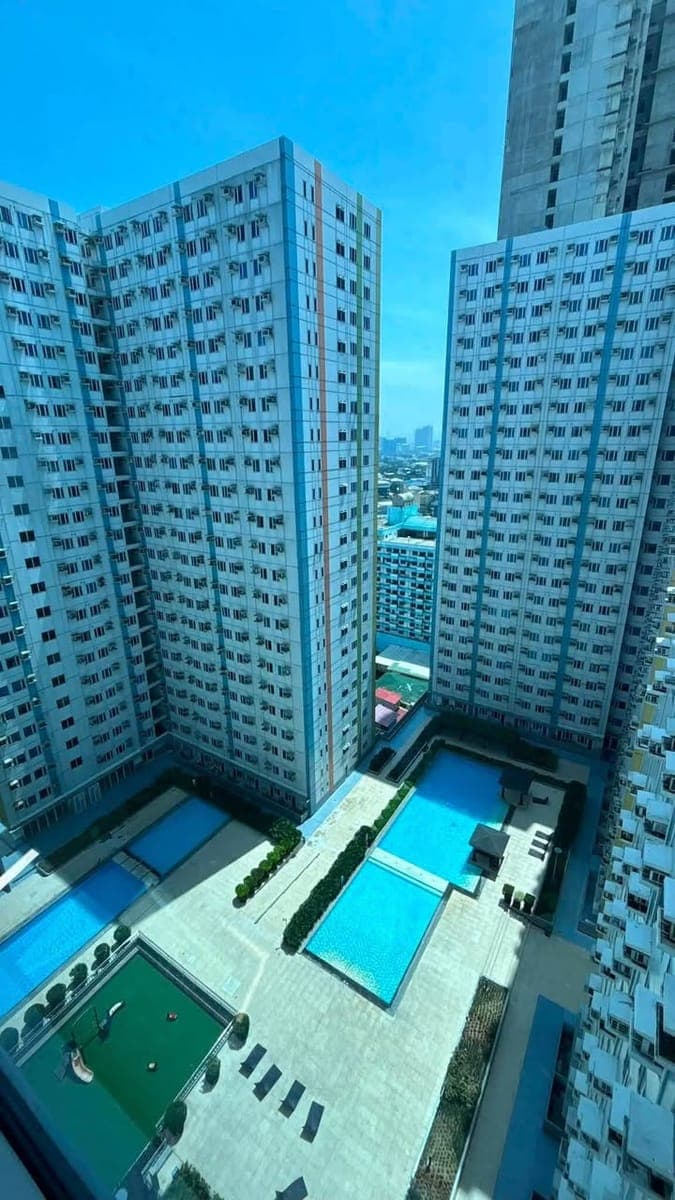 SPACIOUS STUDIO CONDO UNIT | GOOD FOR 5PAX! - photo 1