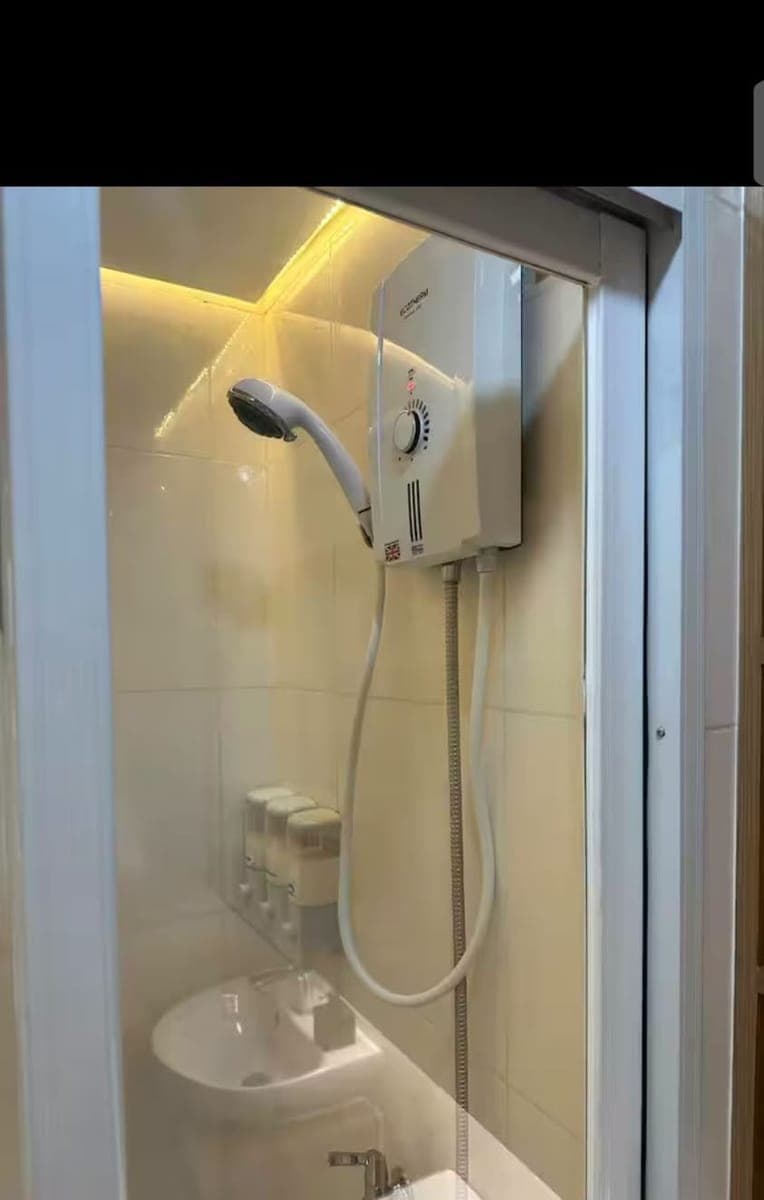 🏢 Unit for Lease – Studio 7 Filinvest - photo 2