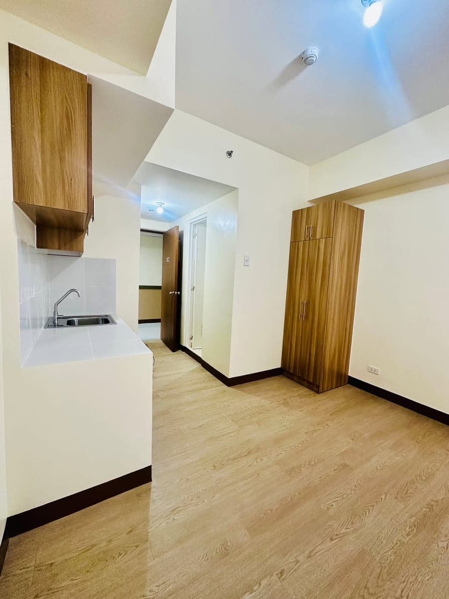 🏢 STUDIO UNIT FOR RENT – Cityland Tower 2, Alabang - photo 5